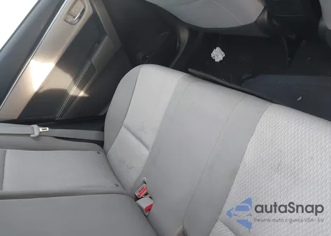 2014 Toyota Corolla Le Plus z USA, uszkodzony, nr VIN 2T1BURHE9EC212619